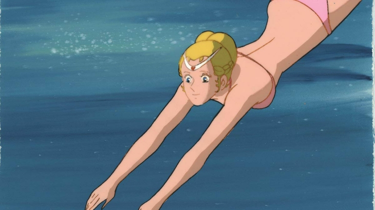 Allura swimming